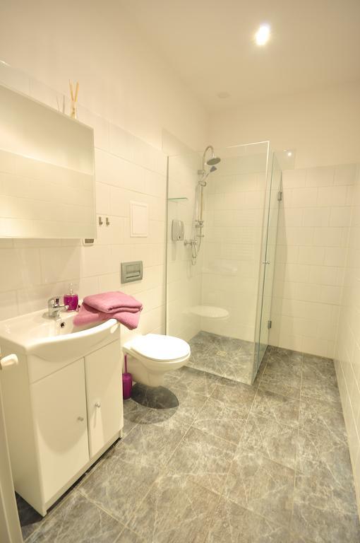 Apartamenty Mlynska15 Self Check-In 24H Kattowitz Zimmer foto