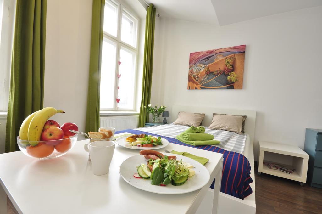 Apartamenty Mlynska15 Self Check-In 24H Kattowitz Zimmer foto